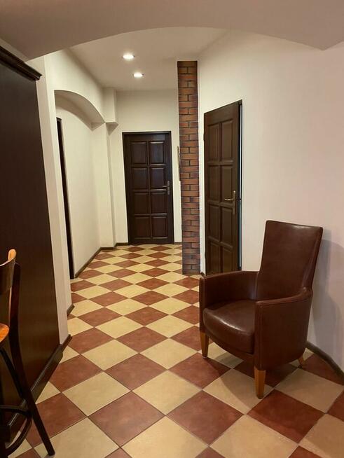 Przestronny apartament w centrum JG