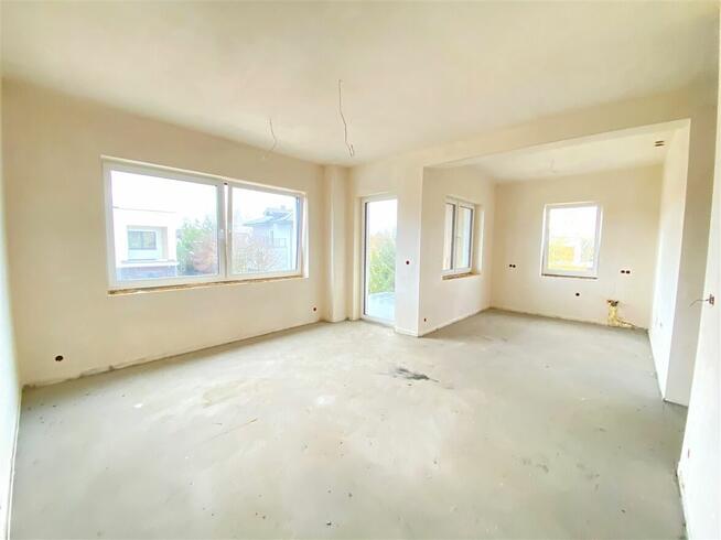 Mieszkanie w stanie deweloperskim ul. Brata Alberta Cz-wa