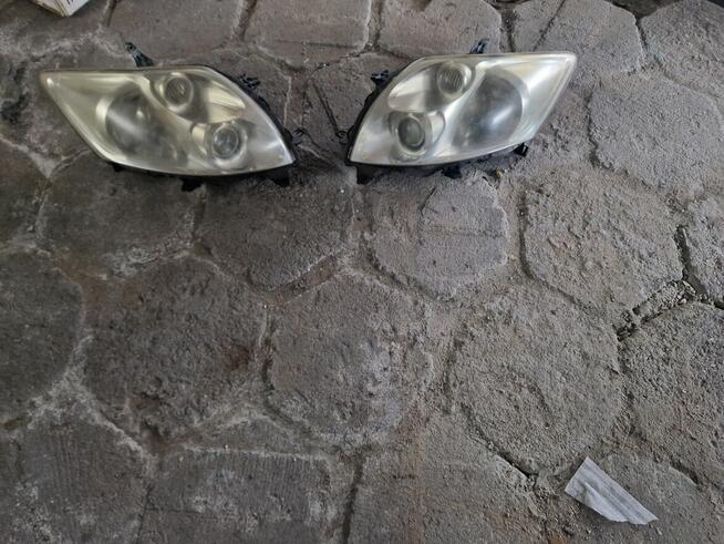 Lampy toyota auris