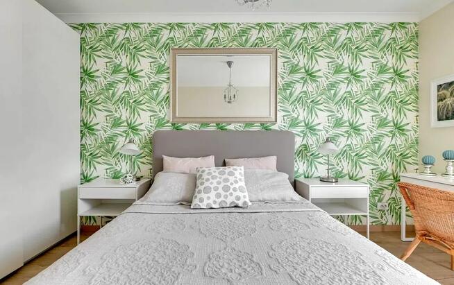 Atrakcyjne 2 pokoje z halą i komórką blisko Starego Miasta