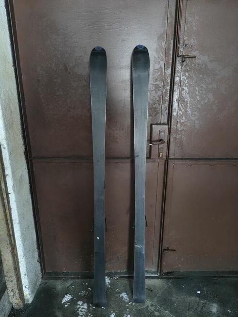 Narty zjazdowe SALOMON