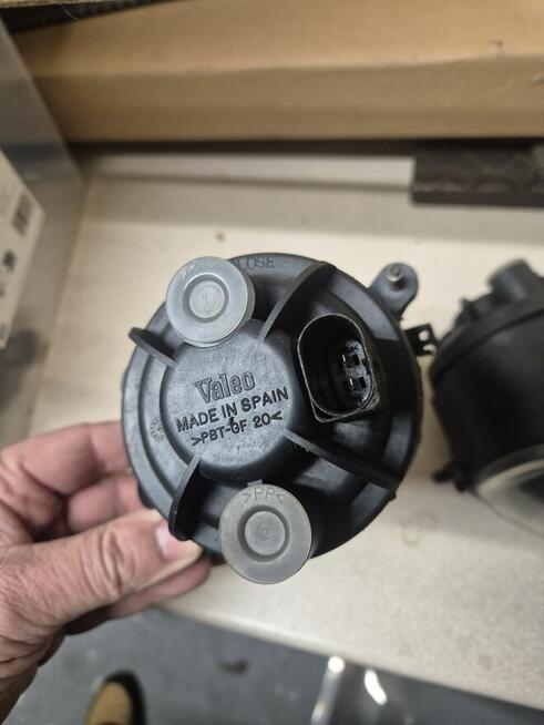 Halogen lewy prawy przód Audi A4 B5 lift