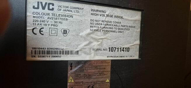 Telewizor JVC 21 kineskopowy z pilotem AV21BT7EEB