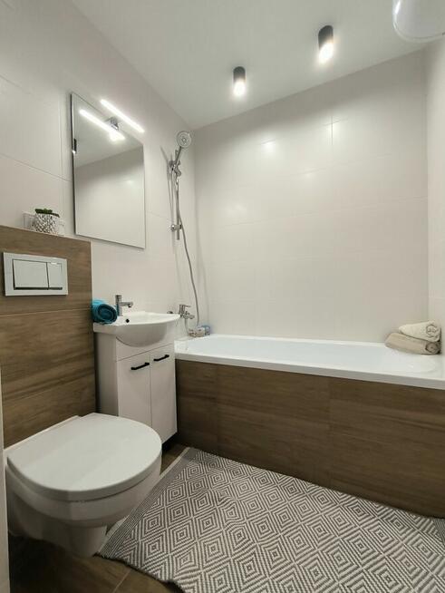 Dwupokojowe na parterze z balkonem w dzielnicy Tysiąclecie