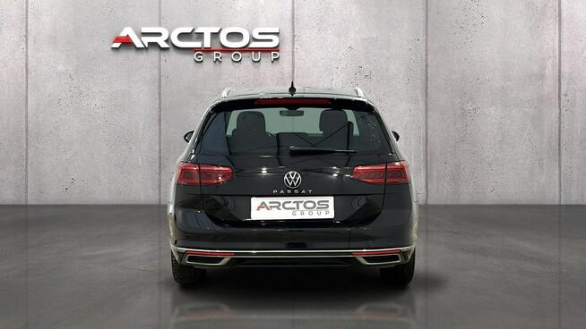 Volkswagen Passat 2.0 TSI Elegance DSG Kombi