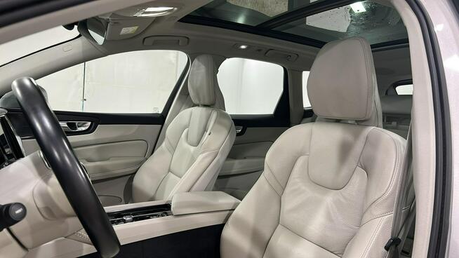 Volvo XC 60 B5 D AWD Plus Bright hak