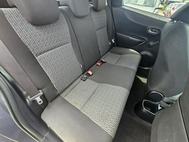 Kamera cofania, alufelgi, serwisoawany Toyota,