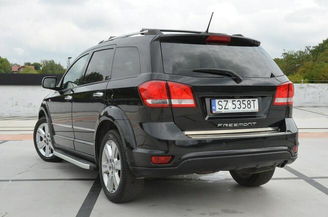 Fiat Freemont 170 KM manul Orurowany/ Navi PL/ DVD/ Kamera/ Grzania/ Parktronic