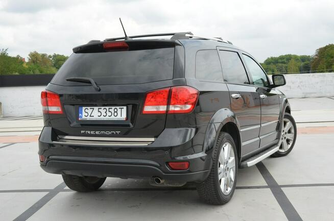 Fiat Freemont 170 KM manul Orurowany/ Navi PL/ DVD/ Kamera/ Grzania/ Parktronic