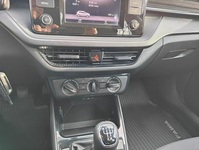 Škoda Fabia 1.0 MPI 80 KM Przebieg-10 050 km Serwisowany