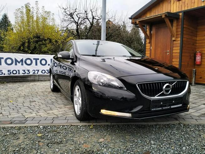Volvo V40 2.0 D2 Navi LIFT Serwisowany