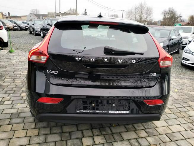 Volvo V40 2.0 D2 Navi LIFT Serwisowany