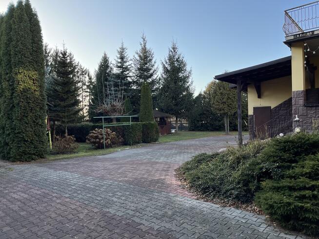 Dom wolnostojący z częścią handlową w Dęblinie.