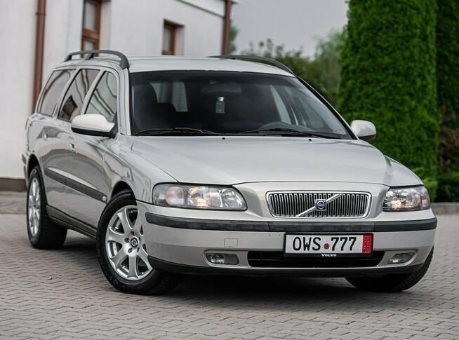 Volvo V70 2.4i 140KM ! Super Stan ! Opłacony !