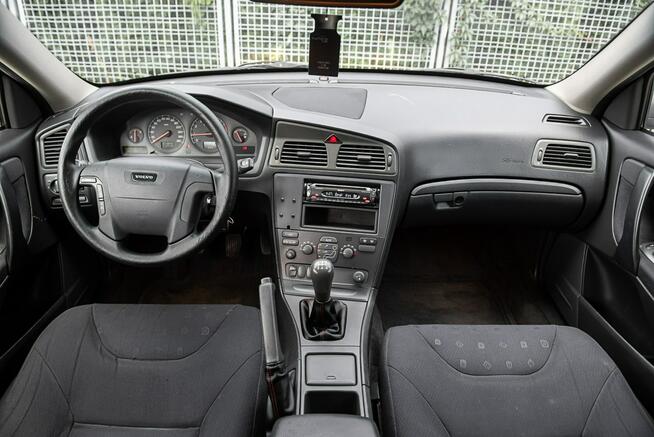 Volvo V70 2.4i 140KM ! Super Stan ! Opłacony !