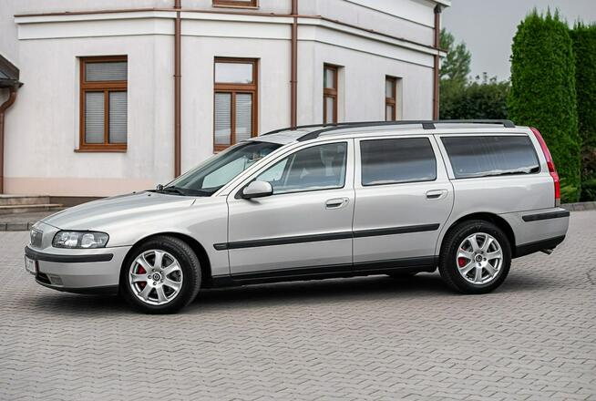 Volvo V70 2.4i 140KM ! Super Stan ! Opłacony !