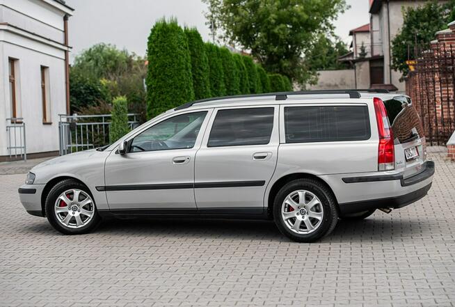 Volvo V70 2.4i 140KM ! Super Stan ! Opłacony !