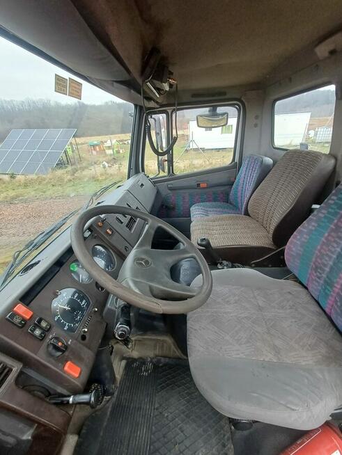 Mercedes 1114 kiper 3 stronnym
