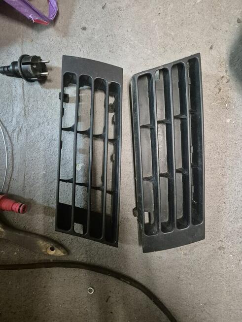 Kratki Audi A4 B5 przedni zderzak lift