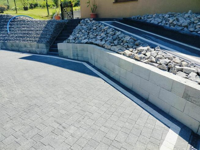 Usługi minikoparką, układanie kostki, drenaże