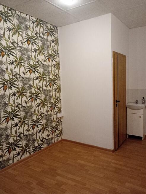 Lokal użytkowy po remoncie, gotowy do podjęcia działalności.