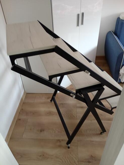 Stół wielofunkcyjny