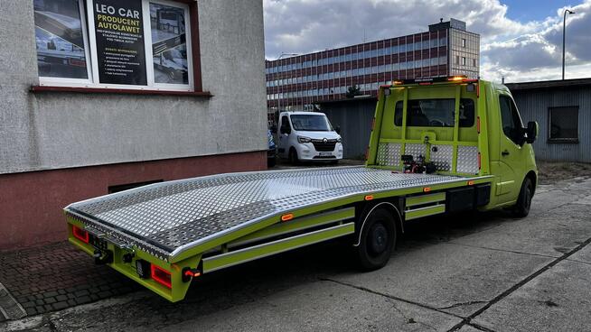 Renault master producent najazdów autolaweta LEO-CAR zabudow