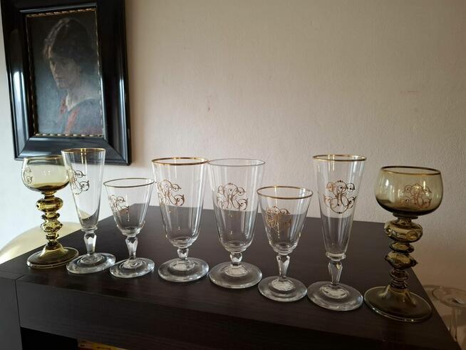 Zestaw galanterii szklanej, koniec XIX wieku