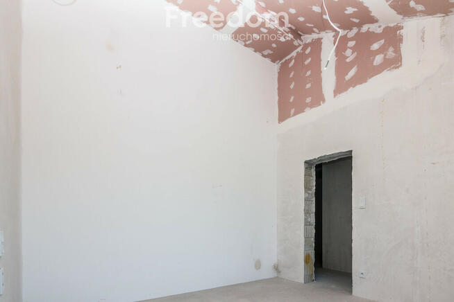 4 pokojowy, dwupoziomowy apartament, 84 m2