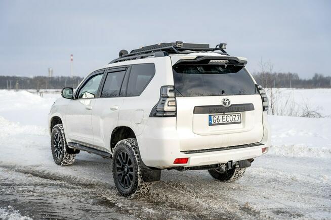 Toyota Land Cruiser Executive / 2kpl kół / Doinwestowany / Off-Road / Salon PL ASO FV 23%