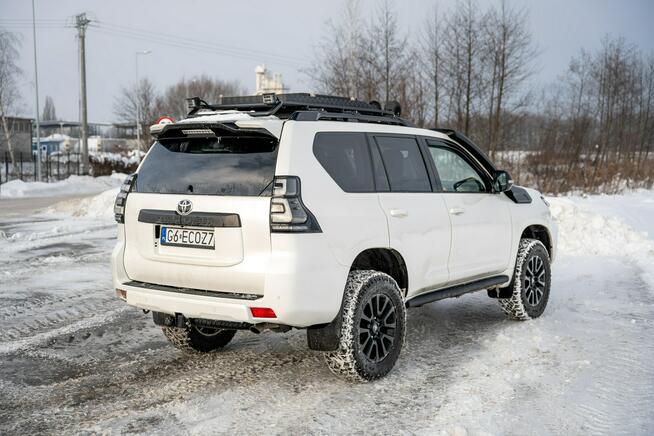 Toyota Land Cruiser Executive / 2kpl kół / Doinwestowany / Off-Road / Salon PL ASO FV 23%
