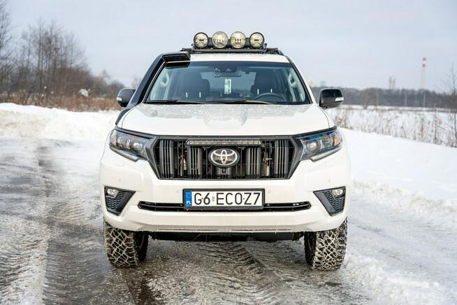 Toyota Land Cruiser Executive / 2kpl kół / Doinwestowany / Off-Road / Salon PL ASO FV 23%