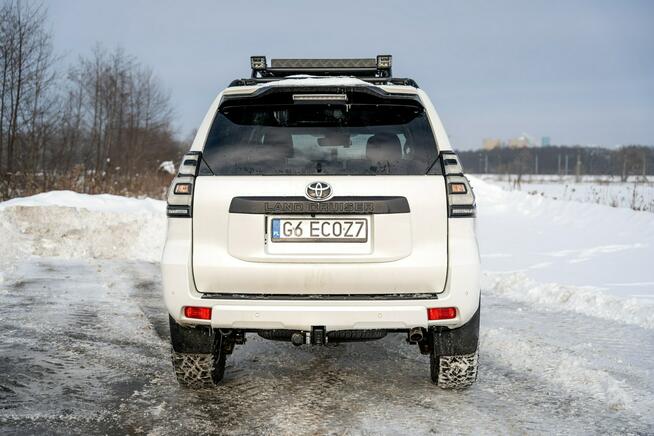 Toyota Land Cruiser Executive / 2kpl kół / Doinwestowany / Off-Road / Salon PL ASO FV 23%