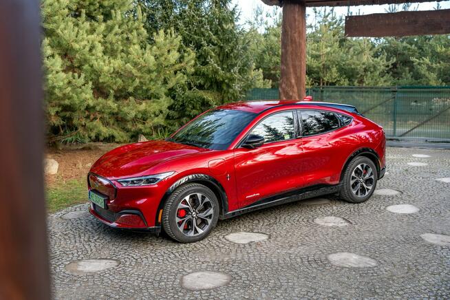 Ford Mustang Mach-E 75 kWh 269KM / Mach-E AWD Suv / 2023/ I wł / Salon PL / NAJEM / FV 23%
