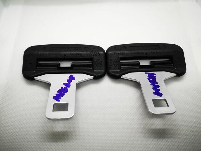 Oryginalna klamra zapięcia pasów bezpieczeństwa RENAULT