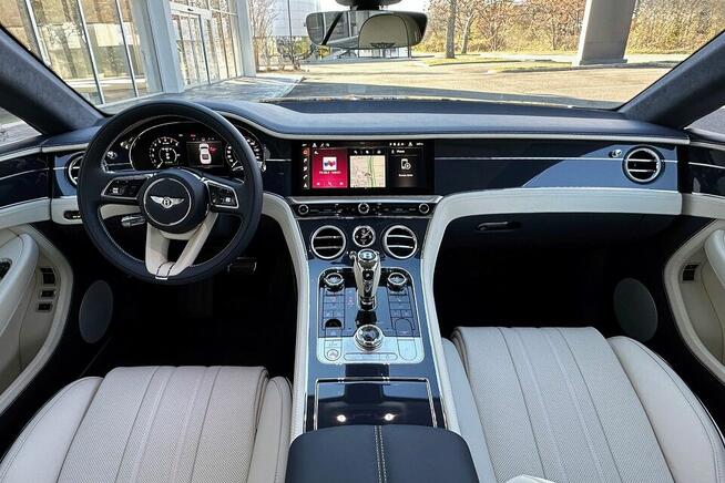 Bentley Continental GTC V8 Speed hybrid power 1200 KM WK1