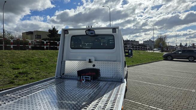 Renault master producent najazdów autolaweta LEO-CAR zabudow