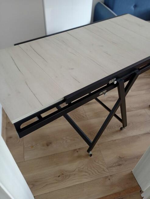 Stół wielofunkcyjny