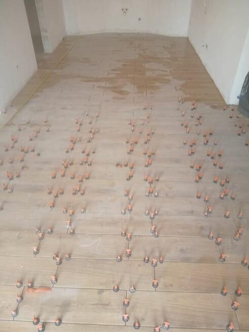 glazury łazienki wykończenia ładowania