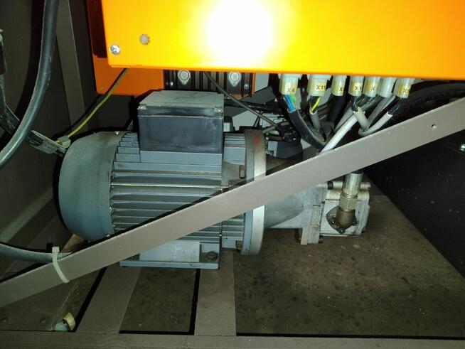 Gilotyna EBA Multicut 10/720 CNC