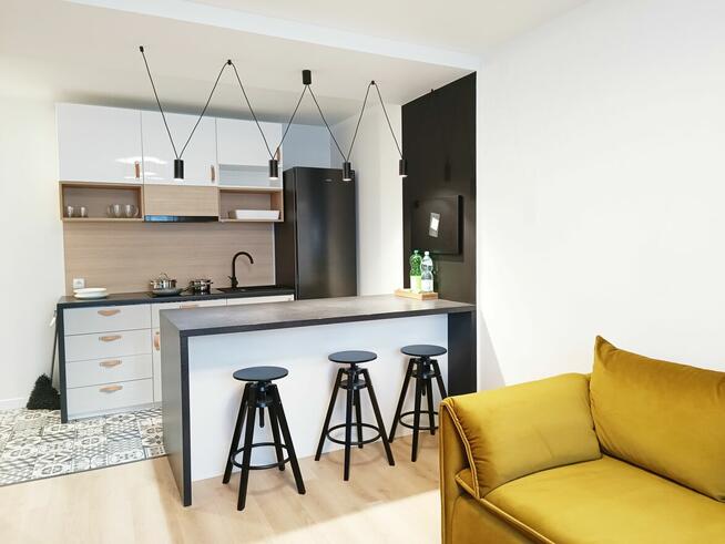 Do wynajęcia mieszkanie w centrum , blisko metra, 26 m2