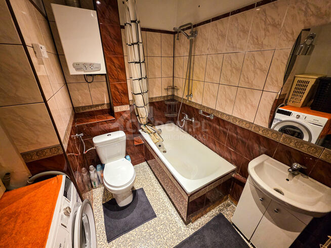 2 pokoje, 43 m², 4 piętro, centrum Kielc