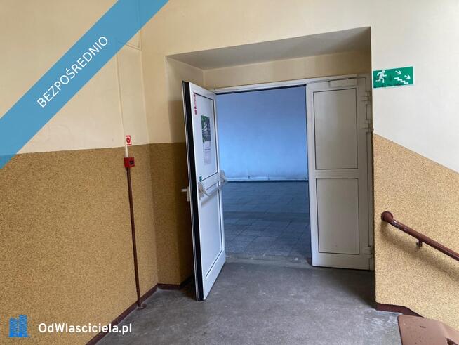 Sprzedam lokal użytkowy w domu towarowym w Wałbrzychu