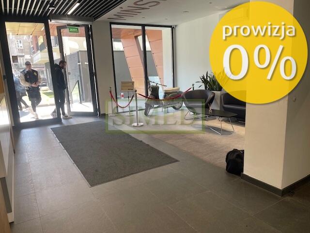 Dostęp 24h,ochrona , budynek pofabryczny ,wys.4,5m