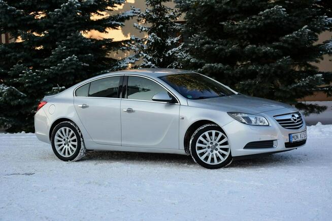 1.6T (180KM) Cosmo Xenon LED Skóry Duża Navi 2xParktr. ASO Opel Alu18"