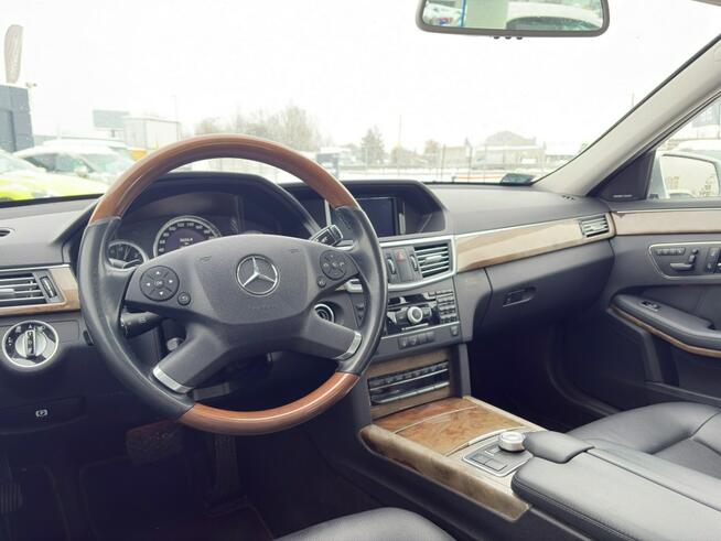 Mercedes E 350 Tempomat / Szyberdach / Kamera Cofania / Harman/Kardon / FV Marża