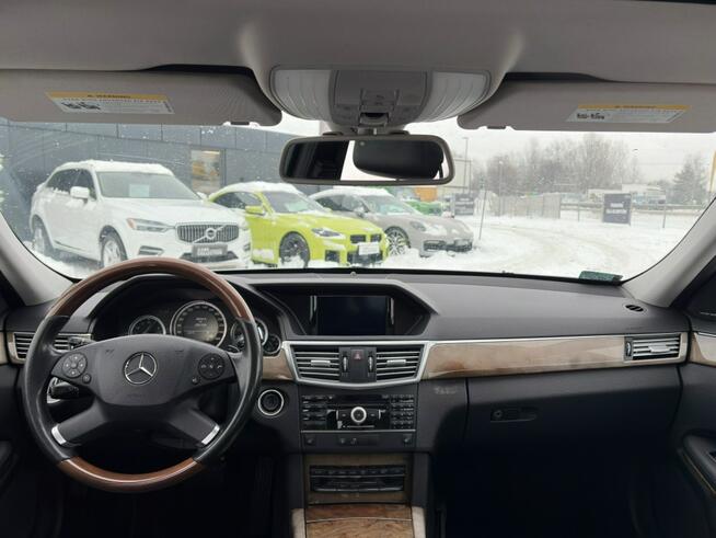 Mercedes E 350 Tempomat / Szyberdach / Kamera Cofania / Harman/Kardon / FV Marża