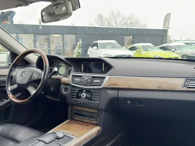 Mercedes E 350 Tempomat / Szyberdach / Kamera Cofania / Harman/Kardon / FV Marża