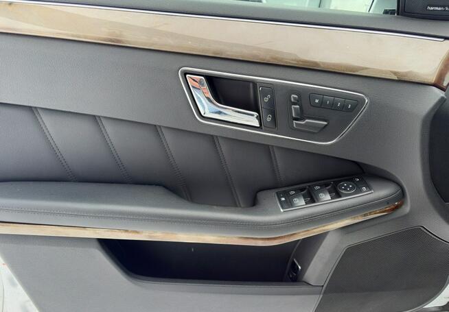 Mercedes E 350 Tempomat / Szyberdach / Kamera Cofania / Harman/Kardon / FV Marża