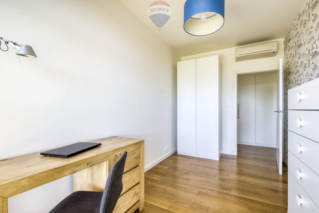 3 pokoje 19 Dzielnica Metro Gotowe do wprowadzenia